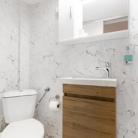 Delmare Nest Appartement *