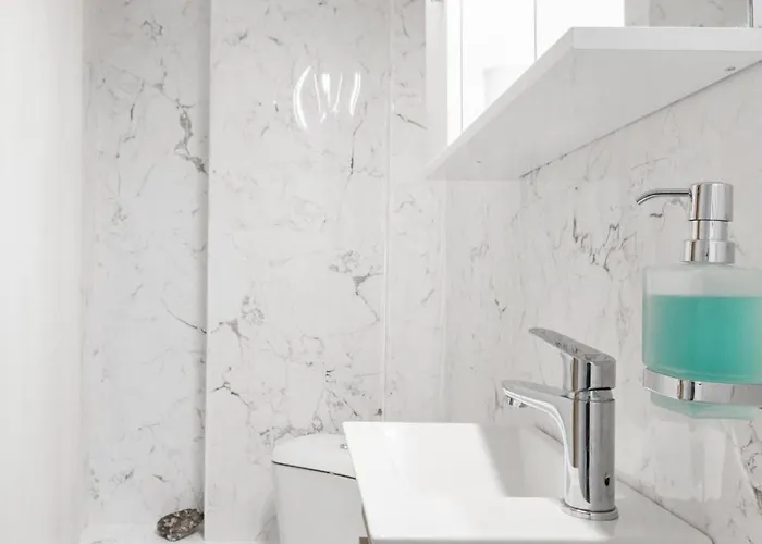 Delmare Nest Apartman